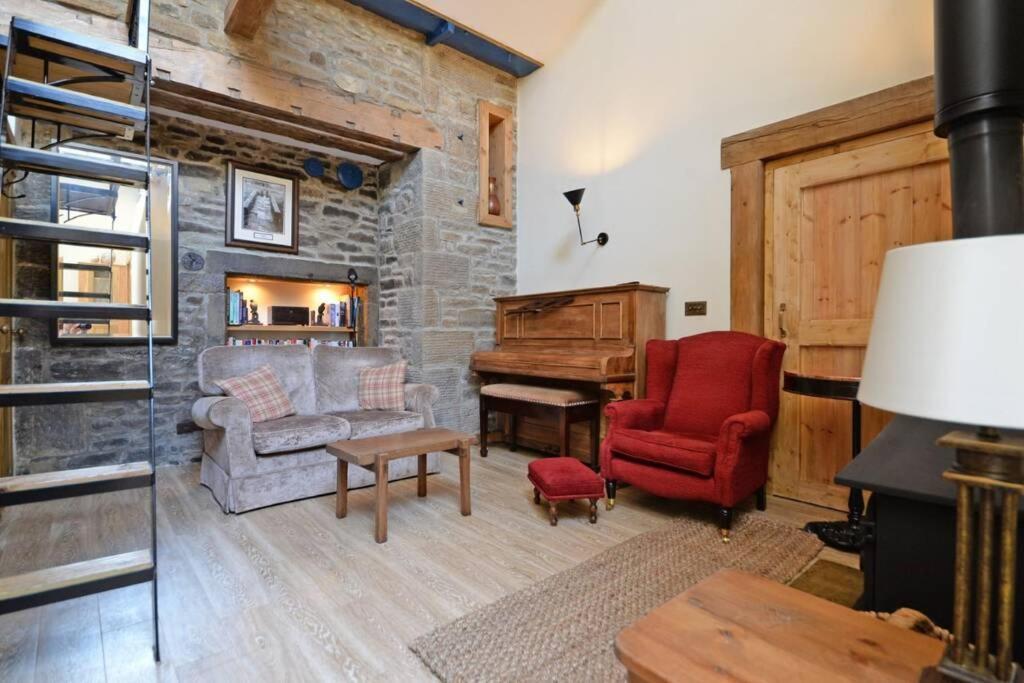 Shed End, In 18Th Century Lothersdale Mill Bd20 8En Экстерьер фото
