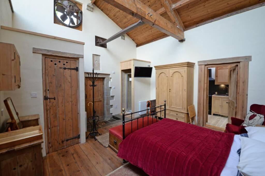 Shed End, In 18Th Century Lothersdale Mill Bd20 8En Экстерьер фото